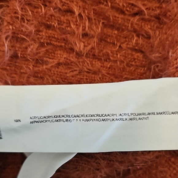 MINKPINK Vibrant Rust Color, Fuzzy Mockneck Sweater, Womens Size Small Oversized - Picture 6 of 6